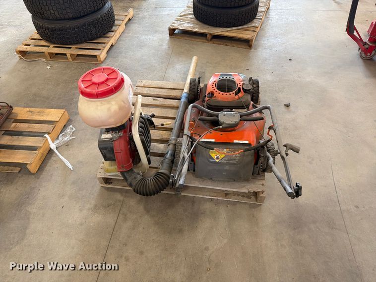 image for item ER1799 Husqvarna HU725AWD push mower