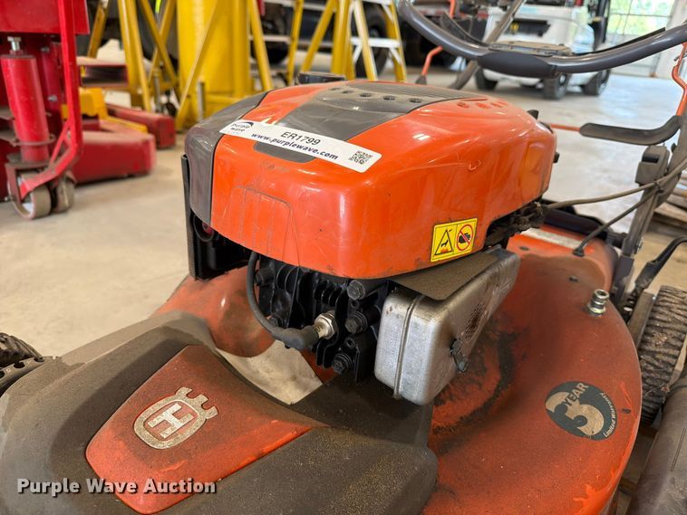 image for item ER1799 Husqvarna HU725AWD push mower