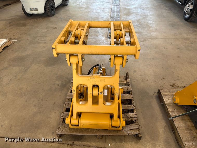 image for item ER1802 John Deere front lift group