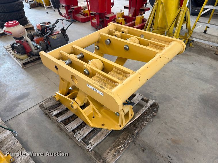 image for item ER1802 John Deere front lift group