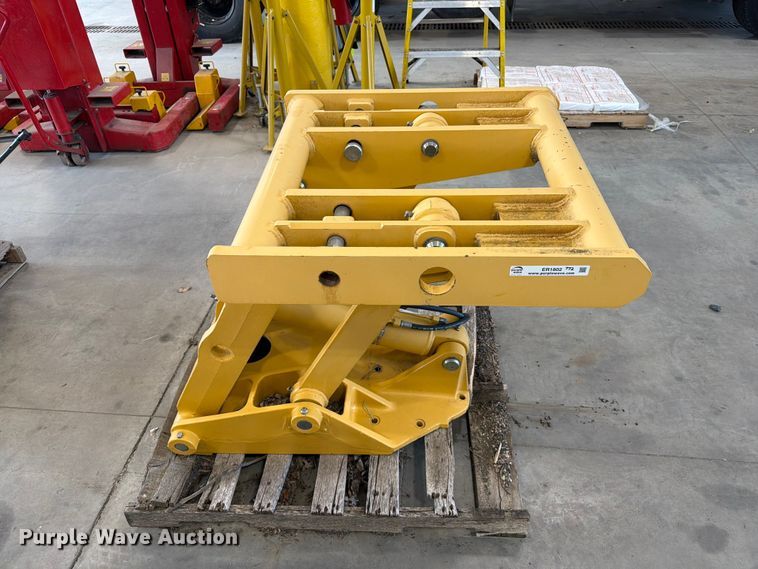 image for item ER1802 John Deere front lift group