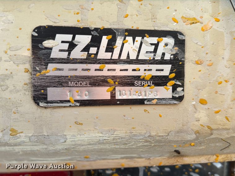 image for item ER1803 2006 Chevrolet Silverado 3500 flatbed pickup truck