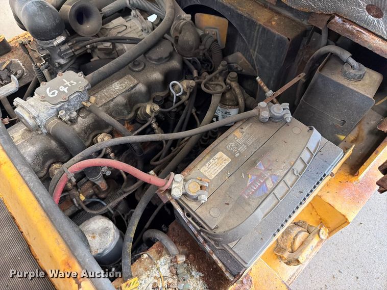 image for item ER1804 Hyster H40-XL-MIL forklift