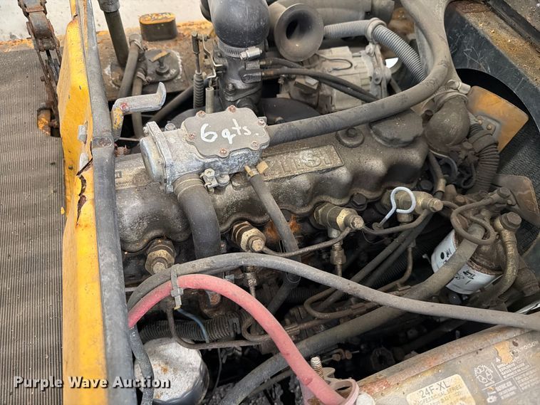 image for item ER1804 Hyster H40-XL-MIL forklift