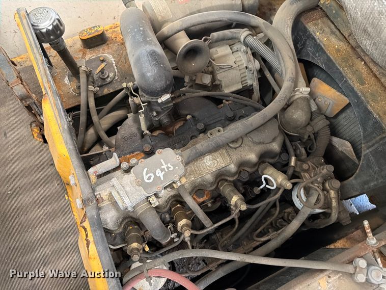 image for item ER1804 Hyster H40-XL-MIL forklift
