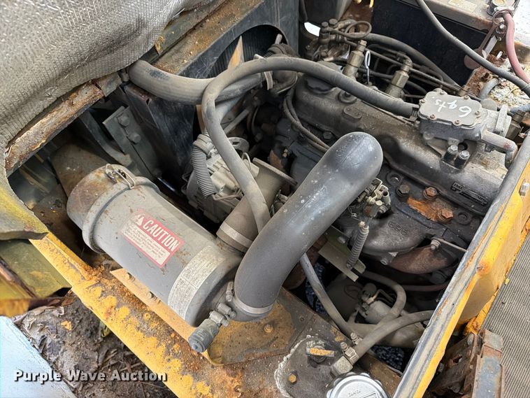 image for item ER1804 Hyster H40-XL-MIL forklift