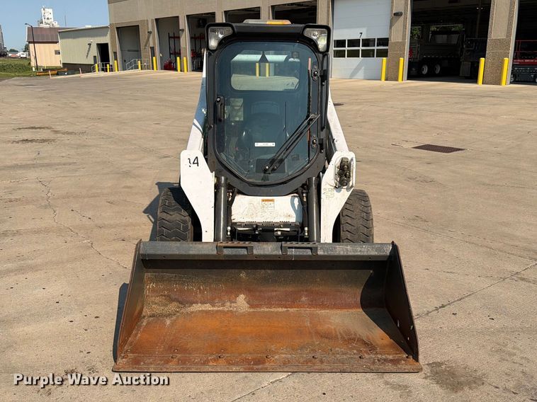 image for item ER1805 2014 Bobcat S570 skid steer loader