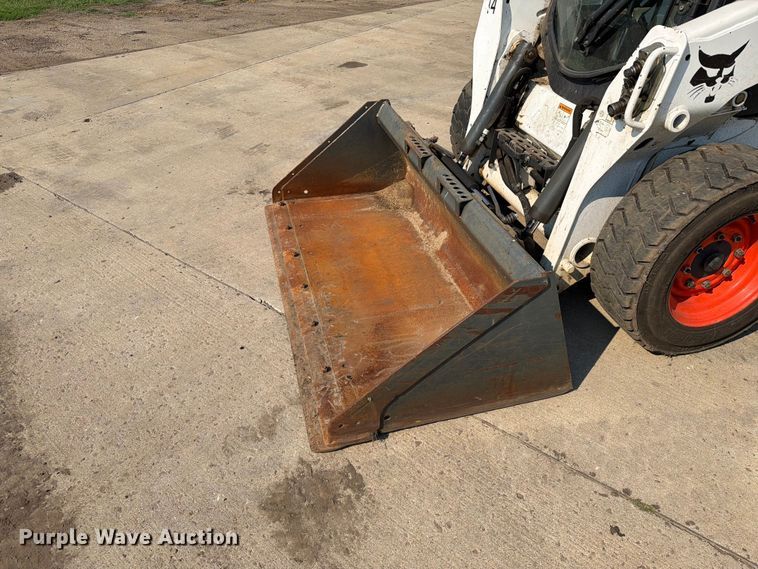 image for item ER1805 2014 Bobcat S570 skid steer loader