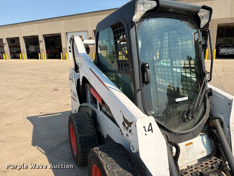 image for item ER1805 2014 Bobcat S570 skid steer loader