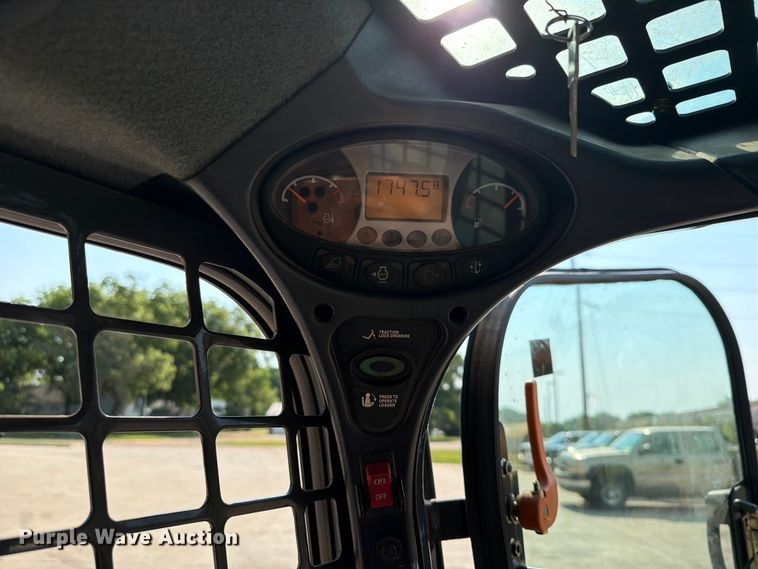 image for item ER1805 2014 Bobcat S570 skid steer loader