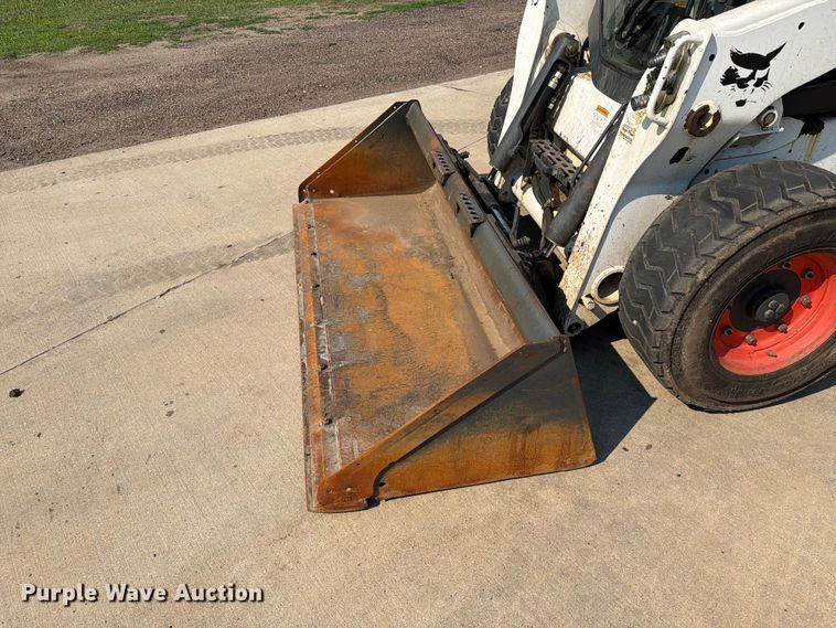 image for item ER1806 2014 Bobcat S750 skid steer loader