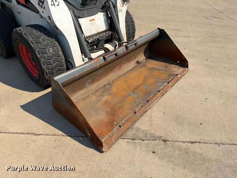 image for item ER1806 2014 Bobcat S750 skid steer loader