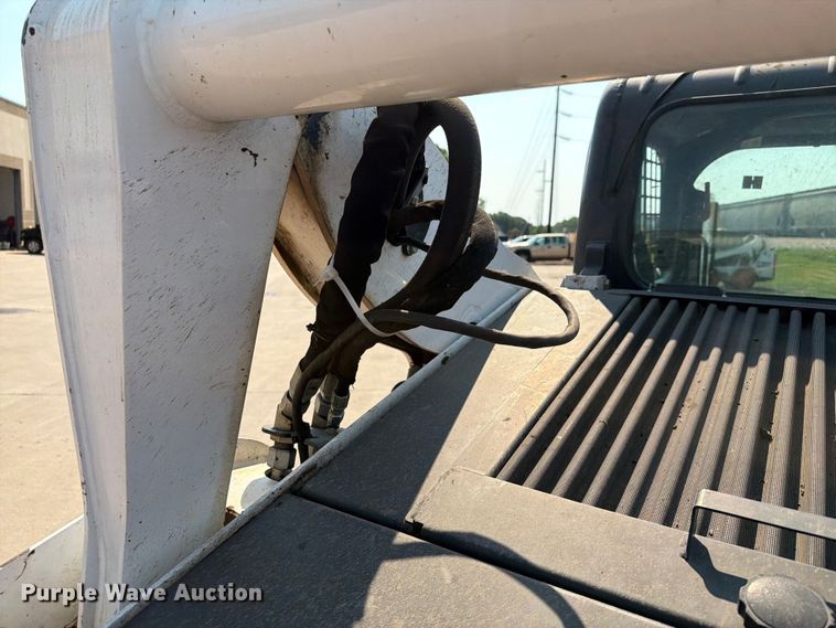 image for item ER1806 2014 Bobcat S750 skid steer loader