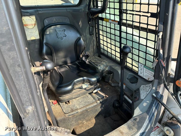 image for item ER1806 2014 Bobcat S750 skid steer loader