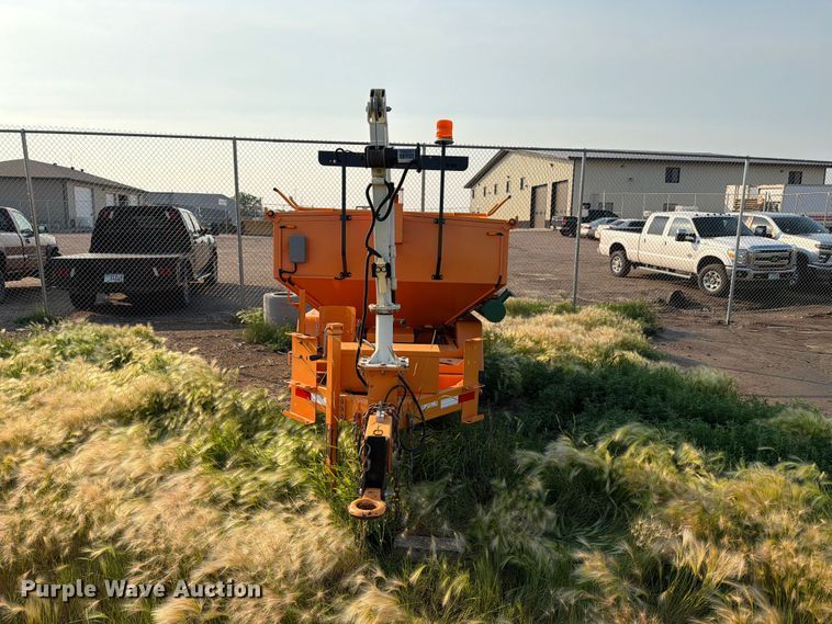 image for item ER1808 2015 Falcon asphalt recycler