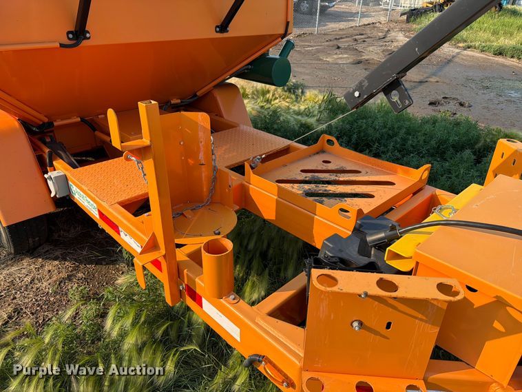 image for item ER1808 2015 Falcon asphalt recycler