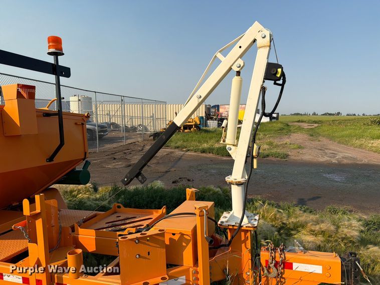 image for item ER1808 2015 Falcon asphalt recycler