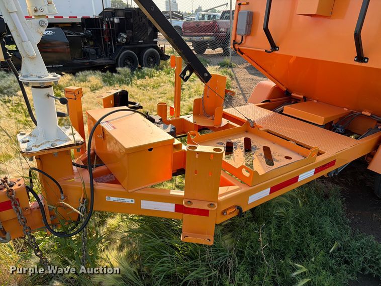 image for item ER1808 2015 Falcon asphalt recycler