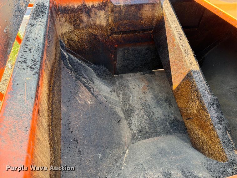 image for item ER1808 2015 Falcon asphalt recycler