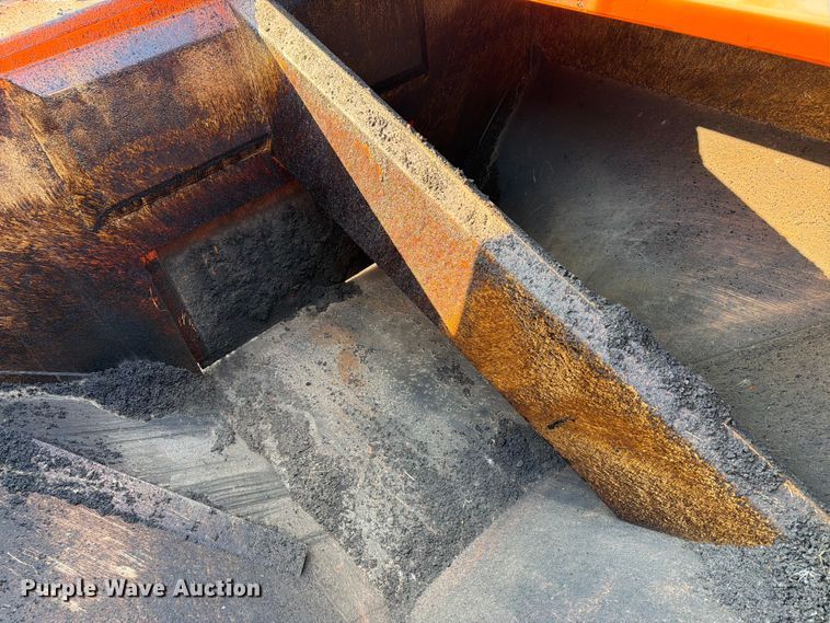 image for item ER1808 2015 Falcon asphalt recycler