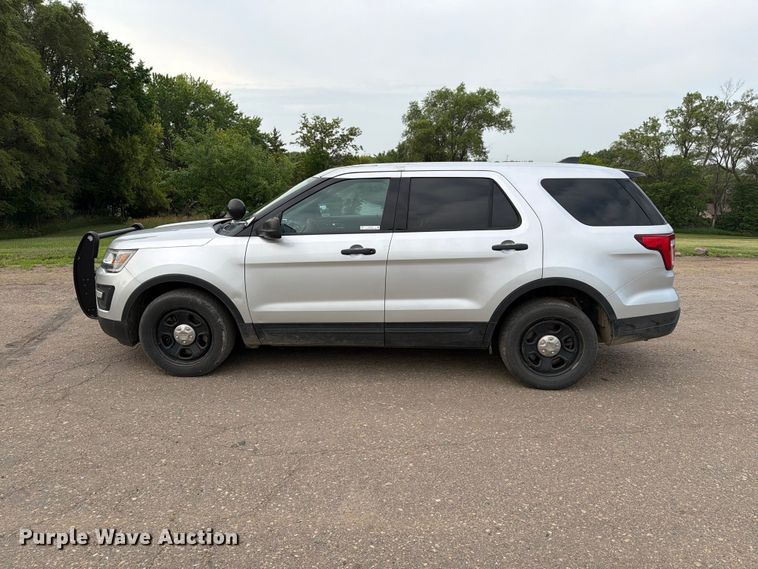 image for item ER1811 2018 Ford Explorer Police Interceptor SUV