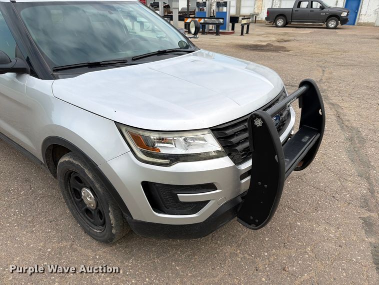 image for item ER1811 2018 Ford Explorer Police Interceptor SUV