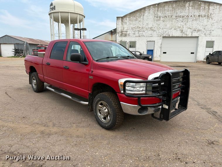 image for item ER1813 2007 Dodge Ram 2500 Crew Cab pickup truck