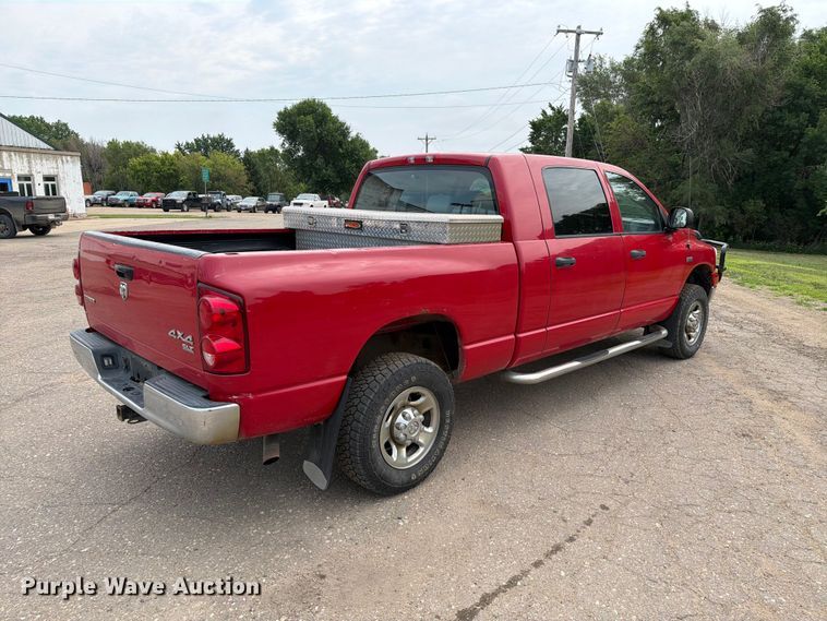 image for item ER1813 2007 Dodge Ram 2500 Crew Cab pickup truck