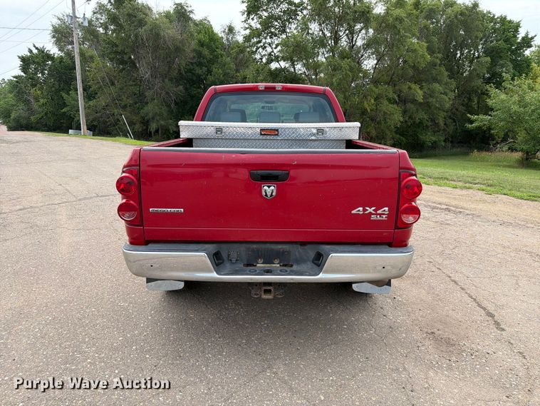 image for item ER1813 2007 Dodge Ram 2500 Crew Cab pickup truck