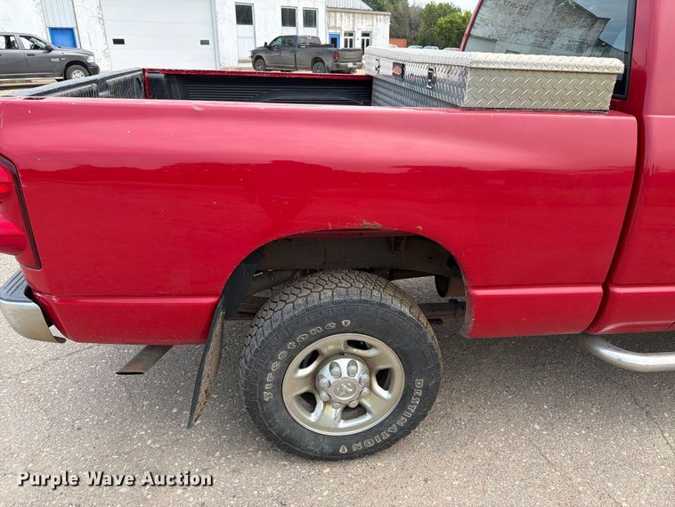 image for item ER1813 2007 Dodge Ram 2500 Crew Cab pickup truck