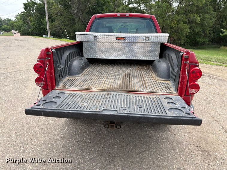 image for item ER1813 2007 Dodge Ram 2500 Crew Cab pickup truck