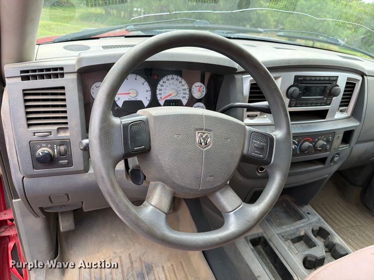 image for item ER1813 2007 Dodge Ram 2500 Crew Cab pickup truck