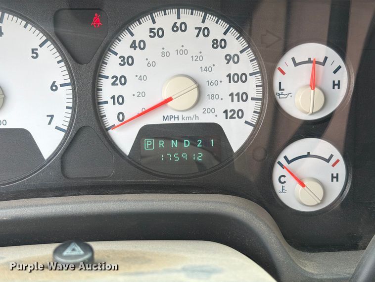 image for item ER1813 2007 Dodge Ram 2500 Crew Cab pickup truck
