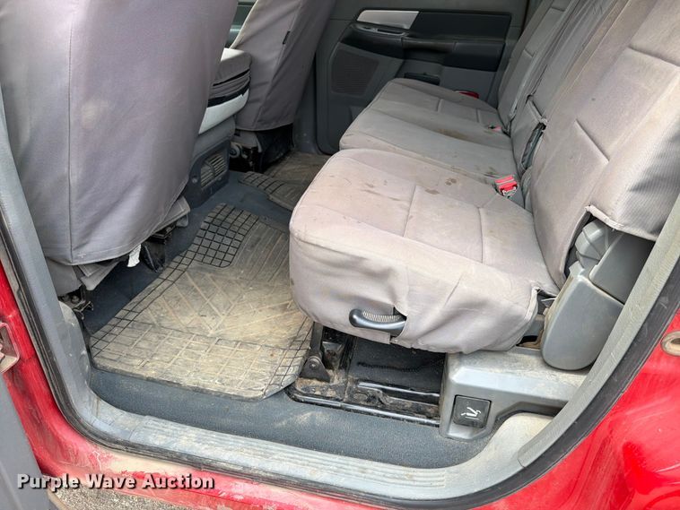 image for item ER1813 2007 Dodge Ram 2500 Crew Cab pickup truck