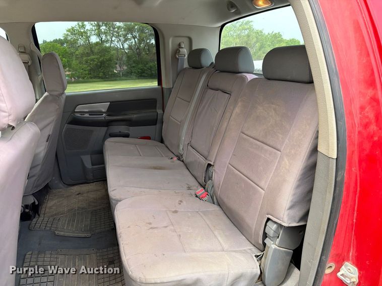 image for item ER1813 2007 Dodge Ram 2500 Crew Cab pickup truck