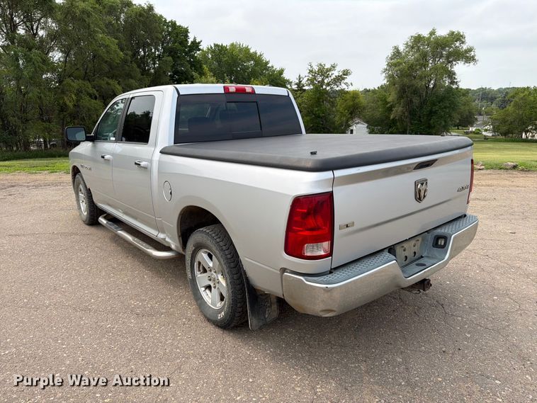 image for item ER1814 2010 Dodge Ram 1500 Ext. Cab pickup truck