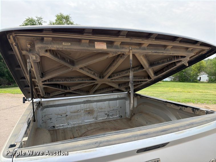 image for item ER1814 2010 Dodge Ram 1500 Ext. Cab pickup truck