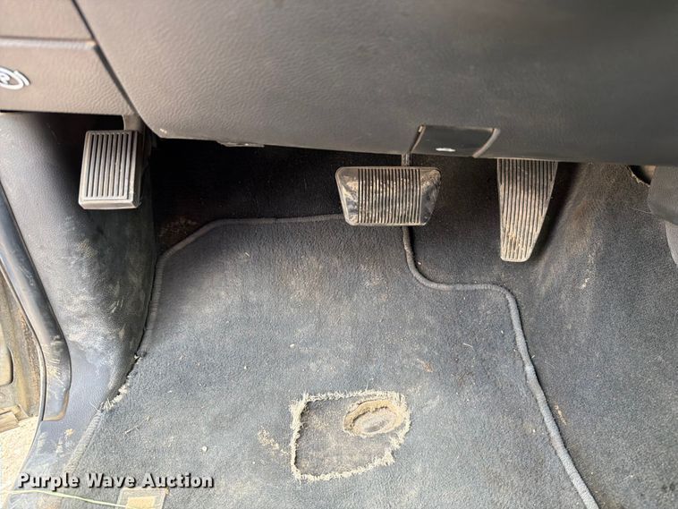 image for item ER1814 2010 Dodge Ram 1500 Ext. Cab pickup truck