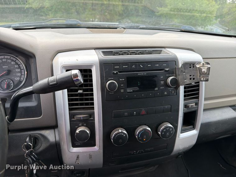 image for item ER1814 2010 Dodge Ram 1500 Ext. Cab pickup truck