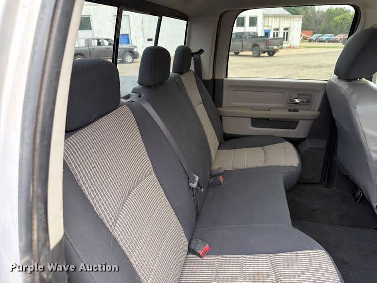 image for item ER1814 2010 Dodge Ram 1500 Ext. Cab pickup truck