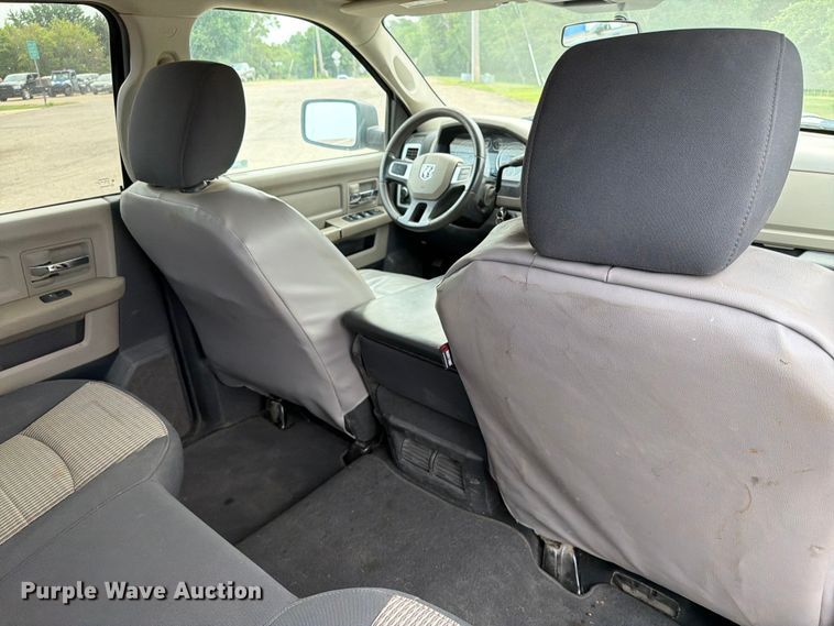image for item ER1814 2010 Dodge Ram 1500 Ext. Cab pickup truck