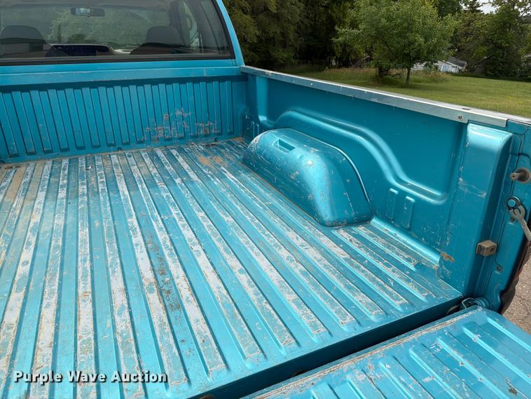 image for item ER1815 1996 Dodge Ram 1500 Ext. Cab pickup truck