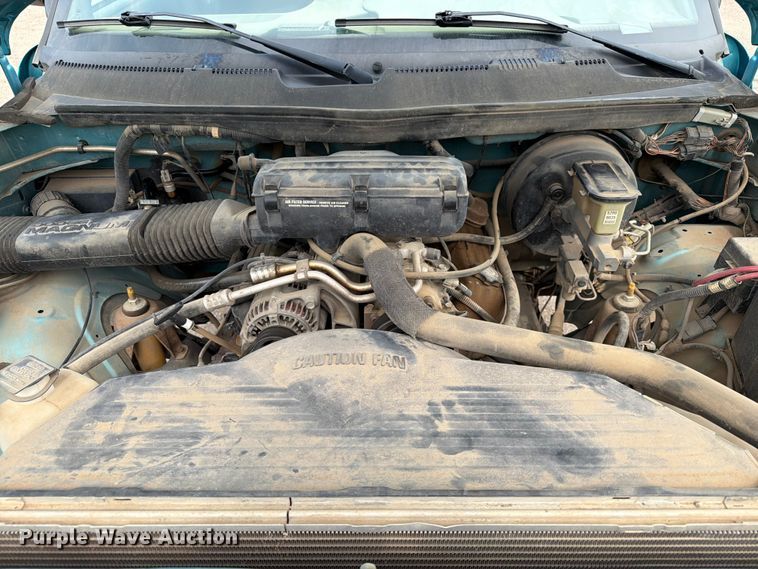 image for item ER1815 1996 Dodge Ram 1500 Ext. Cab pickup truck