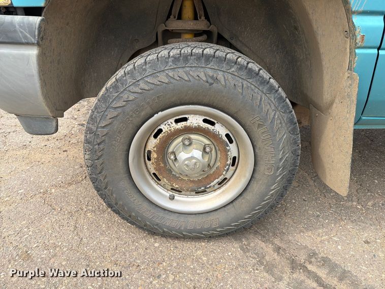 image for item ER1815 1996 Dodge Ram 1500 Ext. Cab pickup truck