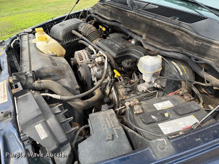 image for item ER1816 2005 Dodge Ram 1500 Ext. Cab pickup truck