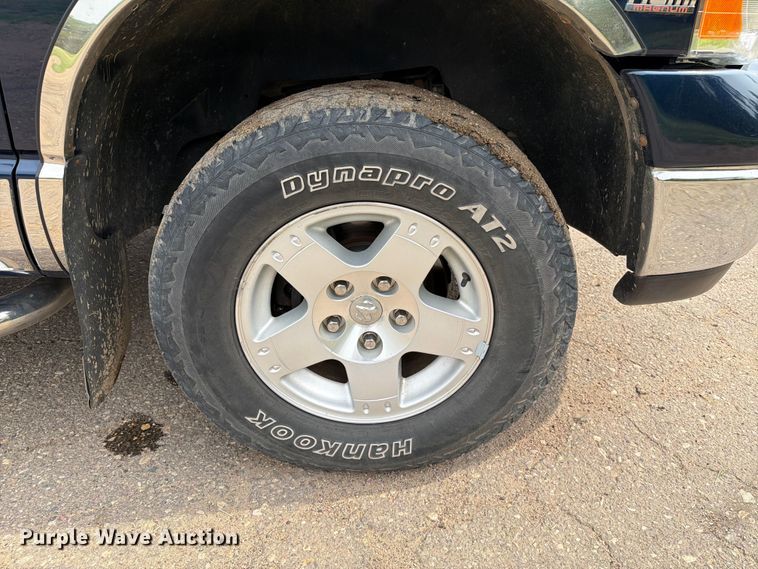 image for item ER1816 2005 Dodge Ram 1500 Ext. Cab pickup truck