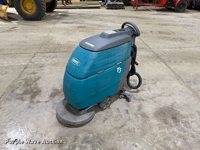 Tennant T3 floor scrubber