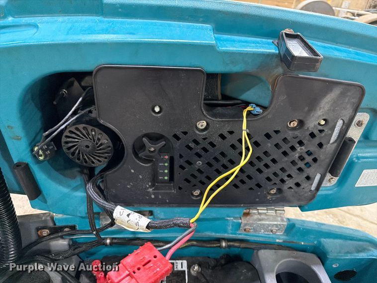 image for item ER1817 Tennant T3 floor scrubber