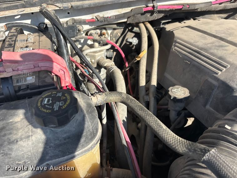 image for item ER3077 2008 Chevrolet Silverado 3500HD pickup truck