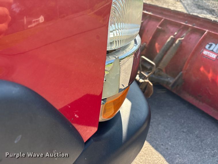image for item ER3078 2002 Chevrolet Silverado 2500HD pickup truck